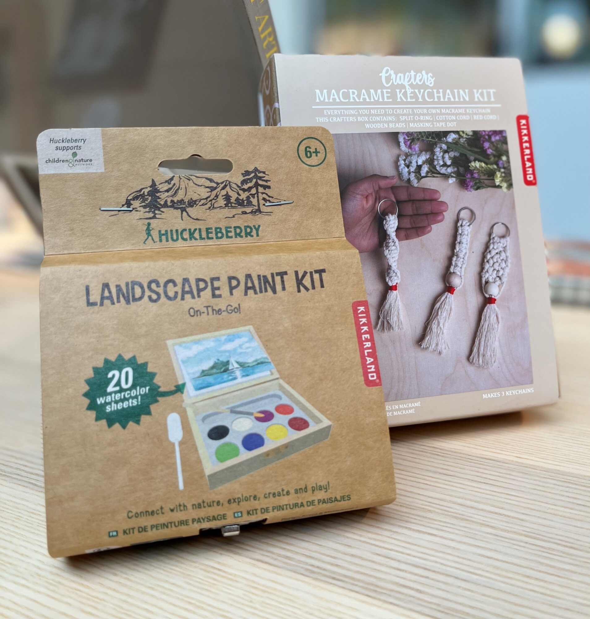 Lommeformat Landscape Paint Kit og gjør-det-selv makrame nøkkelringer